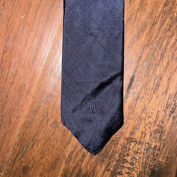 Christian Dior Navy Tie - Picture 2 of 5